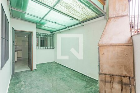 Casa para alugar com 160m², 3 quartos e 2 vagasQuintal/Churrasqueira