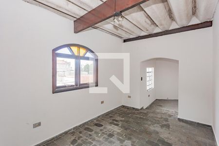 Casa para alugar com 160m², 3 quartos e 2 vagasSotão