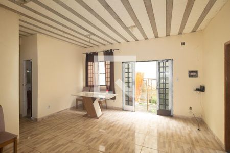 Sala de casa para alugar com 3 quartos, 400m² em Campo Grande, Rio de Janeiro