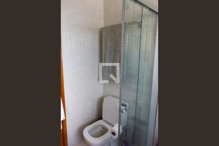 Apartamento para alugar com 181m², 3 quartos e 3 vagasBanheiro da Suíte 1