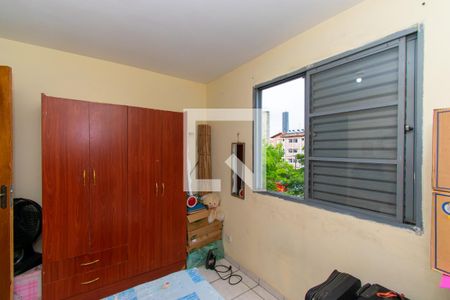 Quarto 2 de apartamento à venda com 2 quartos, 55m² em Jardim Redil, São Paulo