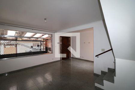 Sala de casa para alugar com 4 quartos, 140m² em Parque Vitoria, São Paulo