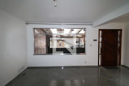 Sala de casa para alugar com 4 quartos, 140m² em Parque Vitoria, São Paulo