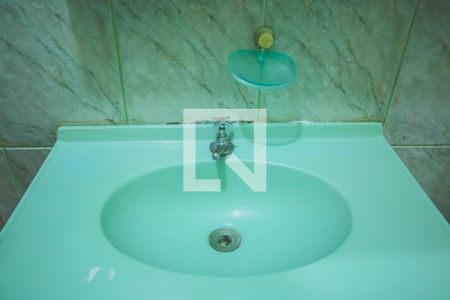 Casa à venda com 118m², 4 quartos e 2 vagasBanheiro 2