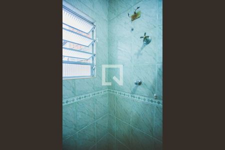 Casa à venda com 118m², 4 quartos e 2 vagasBanheiro 2