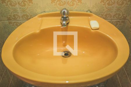 Casa à venda com 118m², 4 quartos e 2 vagasLavabo