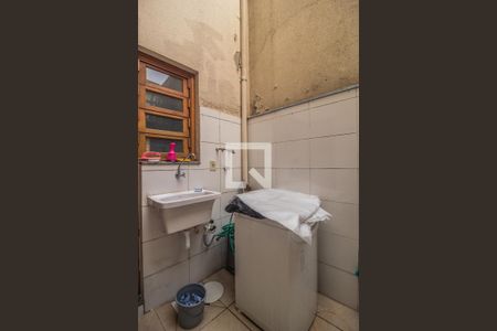 Casa à venda com 78m², 2 quartos e 1 vagaÁrea de Serviço