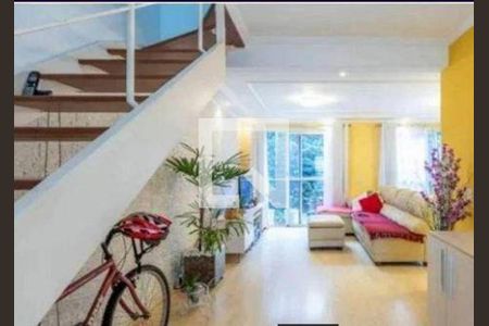 Casa à venda com 3 quartos, 93m² em Cangaiba, São Paulo