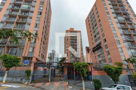 Apartamento à venda com 56m², 2 quartos e 1 vagaFachada do condomínio 