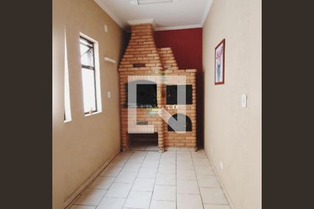 Casa à venda com 2 quartos, 264m² em Vila Linda, Santo André