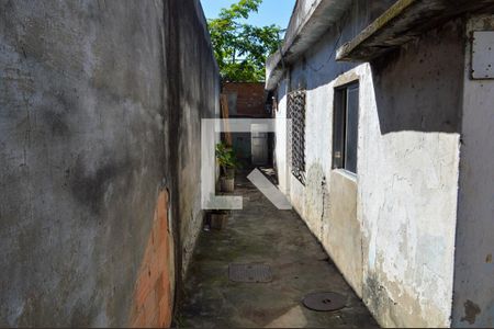 Casa à venda com 360m², 2 quartos e 3 vagasQuintal