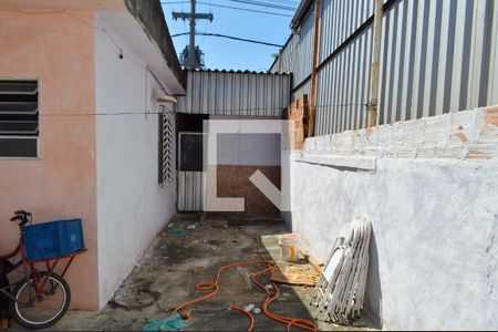 Casa à venda com 360m², 2 quartos e 3 vagasQuintal
