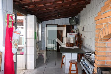 Casa à venda com 194m², 3 quartos e 1 vaga Casa à venda com 194m², 3 quartos e 1 vagaTerraço