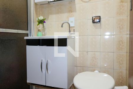 Casa à venda com 194m², 3 quartos e 1 vaga Casa à venda com 194m², 3 quartos e 1 vagaBanheiro Social