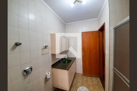 Casa à venda com 194m², 3 quartos e 1 vaga Casa à venda com 194m², 3 quartos e 1 vagaBanheiro Social