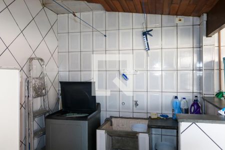 Casa à venda com 194m², 3 quartos e 1 vaga Casa à venda com 194m², 3 quartos e 1 vagaTerraço/Área de Serviço