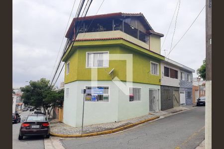 Casa à venda com 194m², 3 quartos e 1 vaga