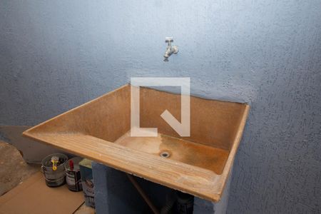 Casa à venda com 66m², 2 quartos e 1 vagaÁrea de Serviço