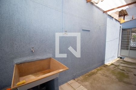 Casa à venda com 66m², 2 quartos e 1 vagaÁrea de Serviço