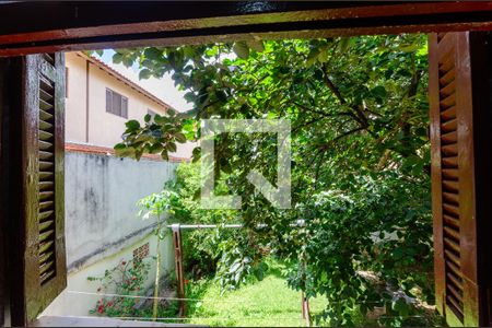 Casa à venda com 300m², 3 quartos e 2 vagas Casa à venda com 300m², 3 quartos e 2 vagasQuarto 3