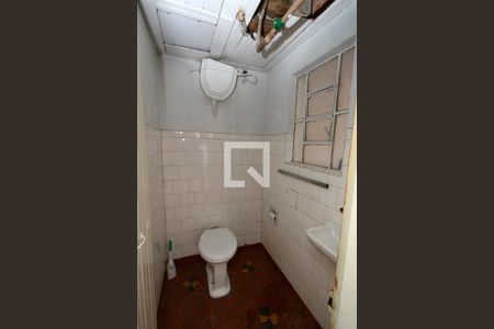 Casa à venda com 160m², 2 quartos e 3 vagasBanheiro de serviço