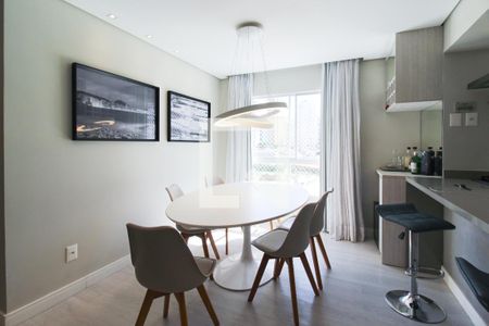 Sala de apartamento à venda com 2 quartos, 80m² em Vila Nova Conceição, São Paulo