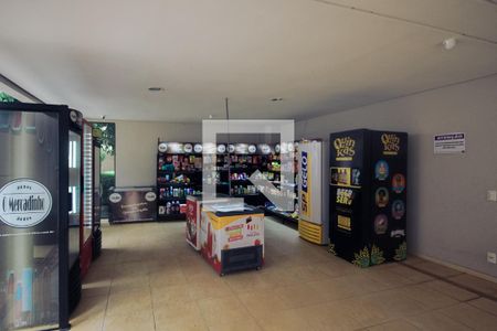 Apartamento à venda com 65m², 2 quartos e 1 vagaMini Mercado