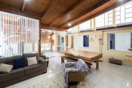 Casa à venda com 130m², 3 quartos e 2 vagasEspaço Gourmet
