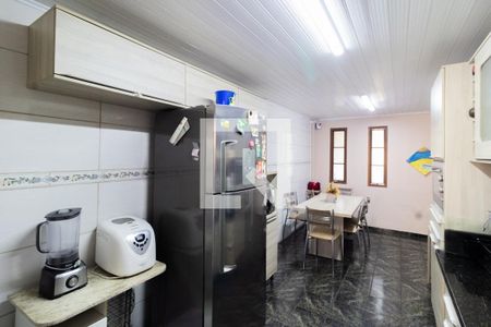 Casa à venda com 130m², 3 quartos e 2 vagasCozinha