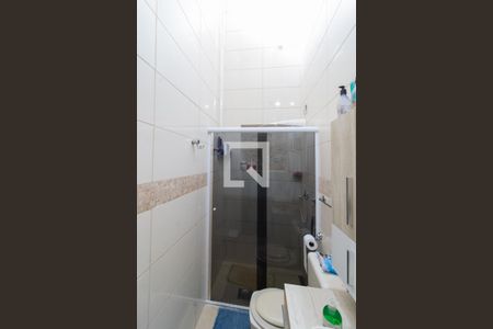 Casa à venda com 130m², 3 quartos e 2 vagasBanheiro