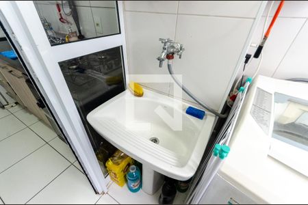 Apartamento à venda com 49m², 2 quartos e 1 vaga Apartamento à venda com 49m², 2 quartos e 1 vagaÁrea de Serviço