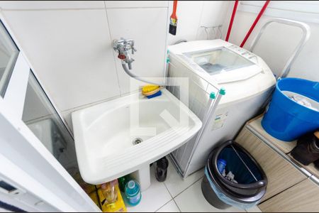 Apartamento à venda com 49m², 2 quartos e 1 vaga Apartamento à venda com 49m², 2 quartos e 1 vagaÁrea de Serviço