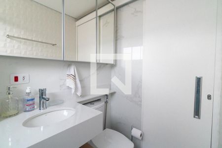 Apartamento para alugar com 54m², 2 quartos e 1 vaga Apartamento para alugar com 54m², 2 quartos e 1 vagaBanheiro