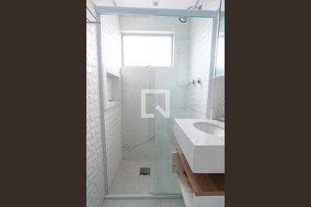 Apartamento para alugar com 54m², 2 quartos e 1 vaga Apartamento para alugar com 54m², 2 quartos e 1 vagaBanheiro Detalhe