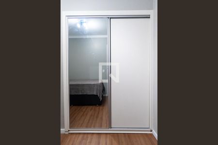 Apartamento para alugar com 54m², 2 quartos e 1 vaga Apartamento para alugar com 54m², 2 quartos e 1 vagaQuarto 2 - Armários
