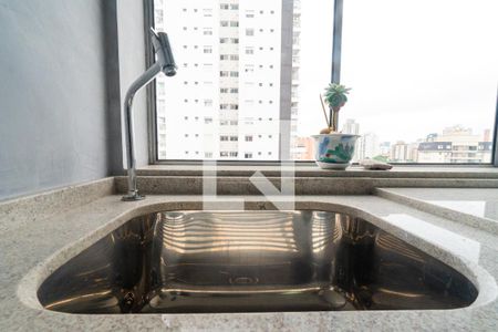 Apartamento para alugar com 54m², 2 quartos e 1 vaga Apartamento para alugar com 54m², 2 quartos e 1 vagaÁrea de Serviço Detalhe