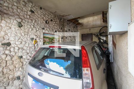 Casa à venda com 160m², 4 quartos e 1 vagaGaragem