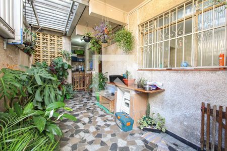 Casa à venda com 160m², 4 quartos e 1 vagaQuintal