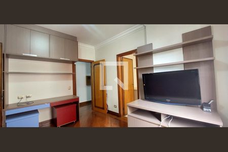 Apartamento à venda com 335m², 4 quartos e 4 vagasQuarto 4 suíte