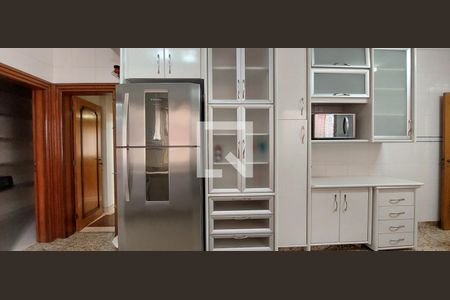 Apartamento à venda com 335m², 4 quartos e 4 vagasCozinha