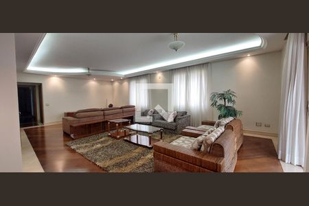 Sala estar de apartamento para alugar com 4 quartos, 335m² em Jardim, Santo André