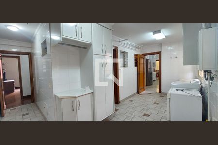 Apartamento à venda com 335m², 4 quartos e 4 vagasÁrea de Serviço