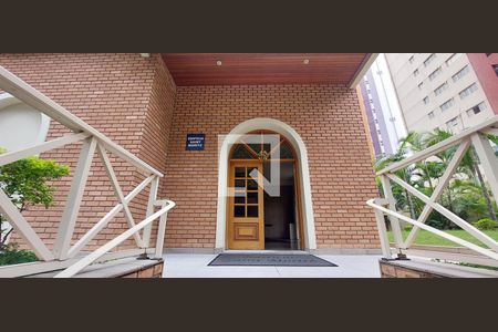 Apartamento à venda com 335m², 4 quartos e 4 vagasFachada Bloco