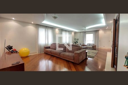 Sala estar de apartamento para alugar com 4 quartos, 335m² em Jardim, Santo André