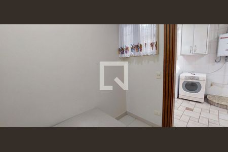 Apartamento à venda com 335m², 4 quartos e 4 vagasQuarto de serviço