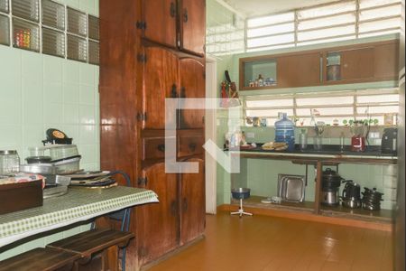 Casa à venda com 401m², 4 quartos e 3 vagas Casa à venda com 401m², 4 quartos e 3 vagasCozinha