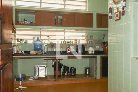 Casa à venda com 401m², 4 quartos e 3 vagas Casa à venda com 401m², 4 quartos e 3 vagasCozinha