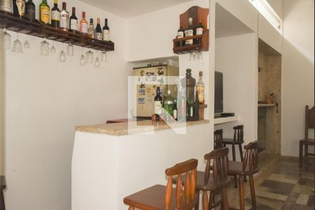 Sala de casa à venda com 4 quartos, 401m² em Planalto Paulista, São Paulo