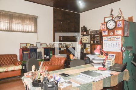 Casa à venda com 401m², 4 quartos e 3 vagas Casa à venda com 401m², 4 quartos e 3 vagas3° Piso - Escritório
