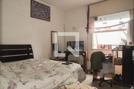 Casa à venda com 401m², 4 quartos e 3 vagas Casa à venda com 401m², 4 quartos e 3 vagasQuarto 3